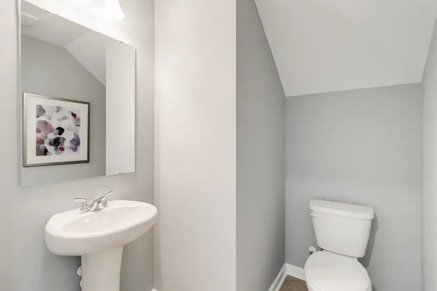 Laurens | Powder Room Laurens | Powder Room