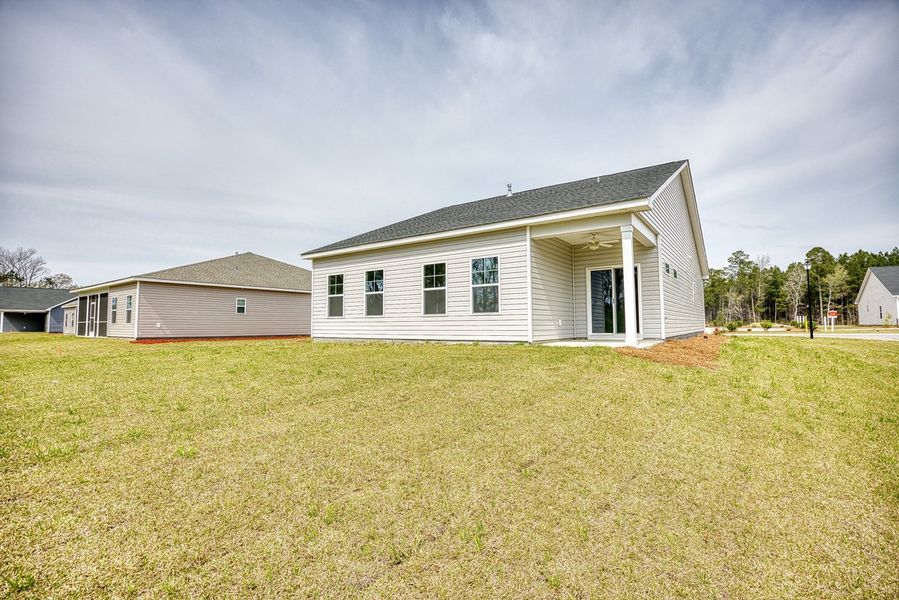 Darcy II Back Exterior 1