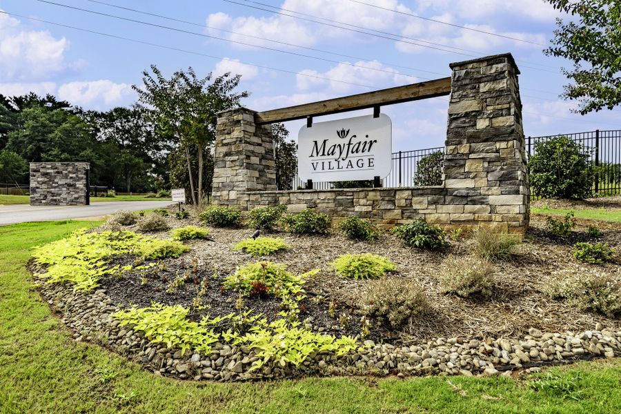 Image 39 of the Mayfair Village community in Spartanburg, SC.
