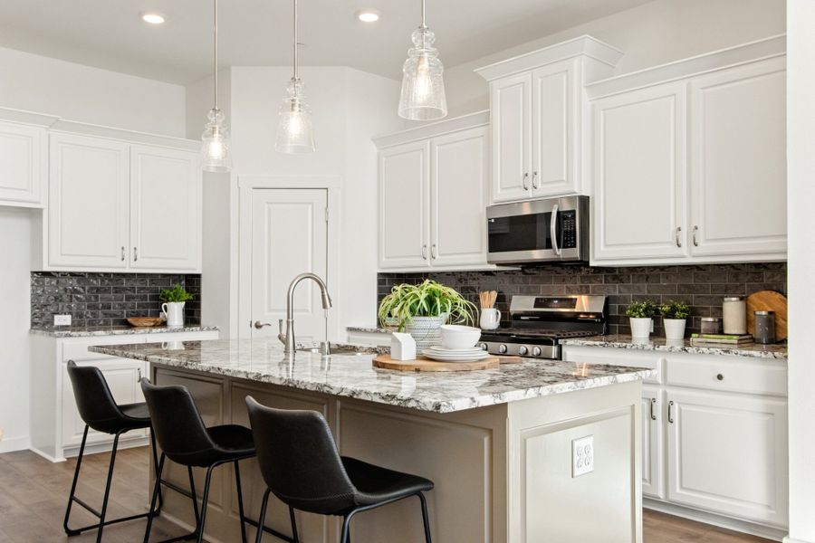 Mira Lagos Villas,75054