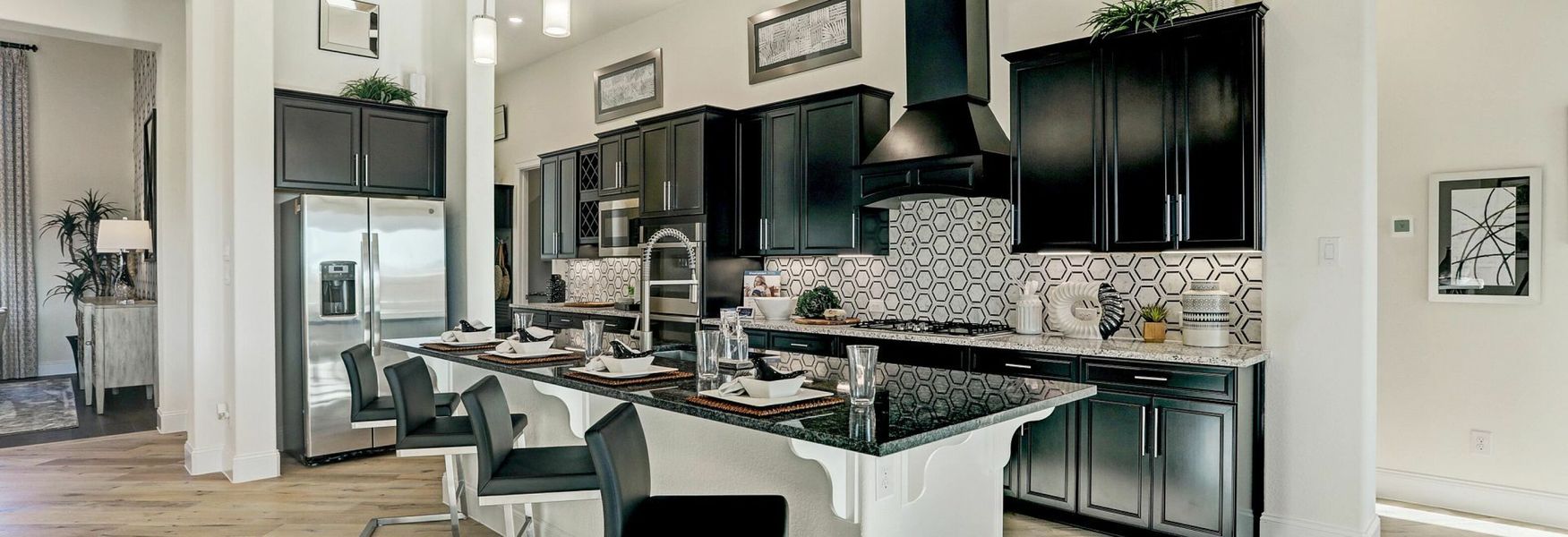 Image 5 of the Del Bello Lakes 70 Series community in Manvel, TX.
