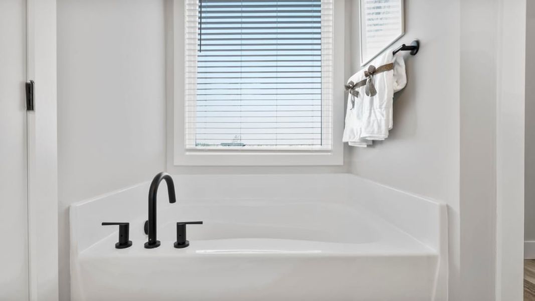 Close-up of interior finishes in a home at Shadowood, Seneca (Image 35).