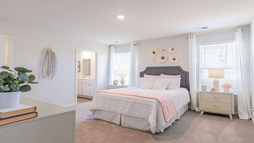 Image 20 of the Reserve at Mallard Crossing community in Summerville, SC.