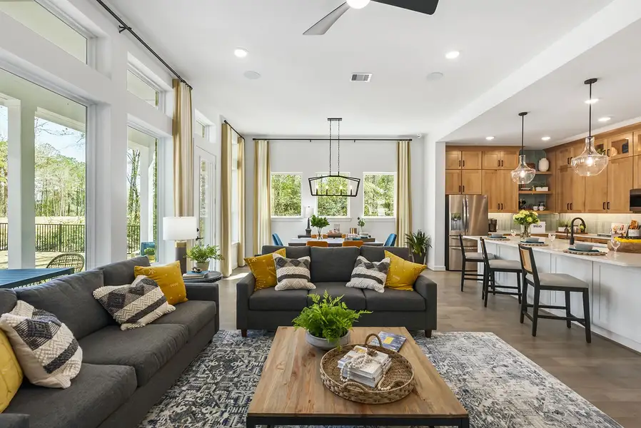 Furnished interior in a model home at The Highlands 45' - Encore Collection in Porter (Image 24).