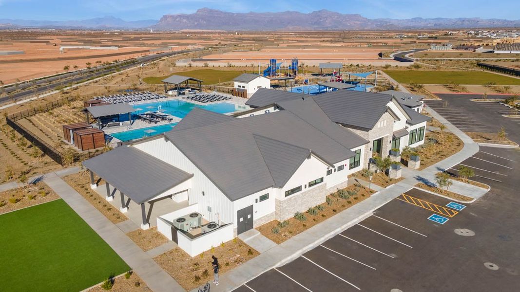 Community amenity available to residents of Radiance at Superstition Vistas in Apache Junction (Image 17).