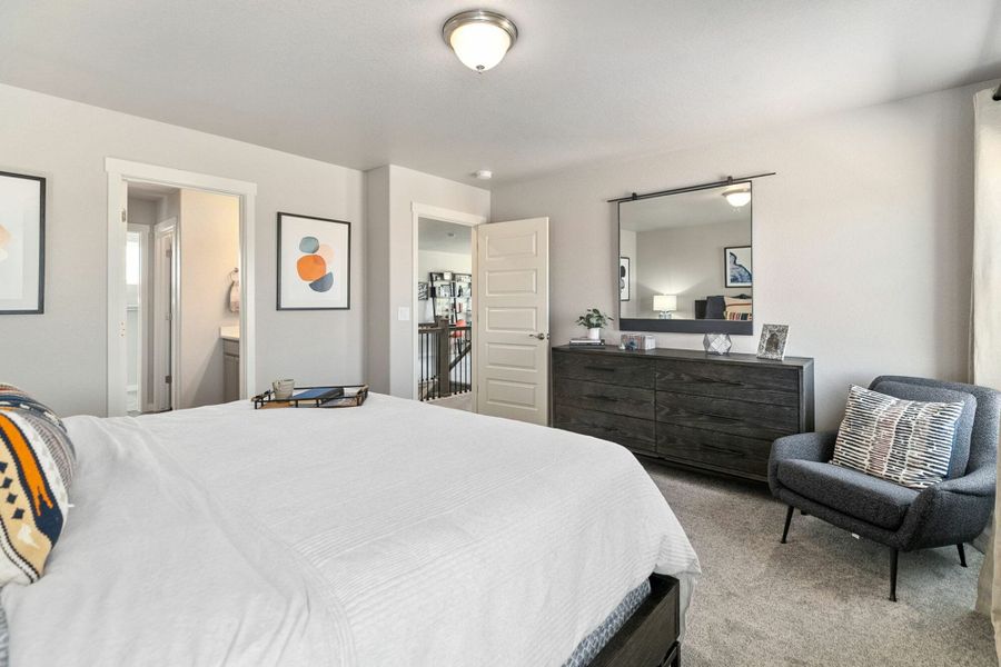 Furnished interior in a model home at Lochbuie Station – Jewel Collection in Lochbuie (Image 25).