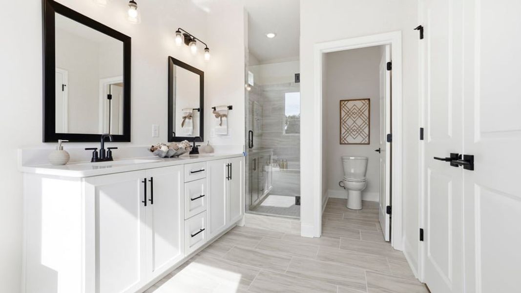 Furnished interior in a model home at Rutledge Estates in Woodruff (Image 33).