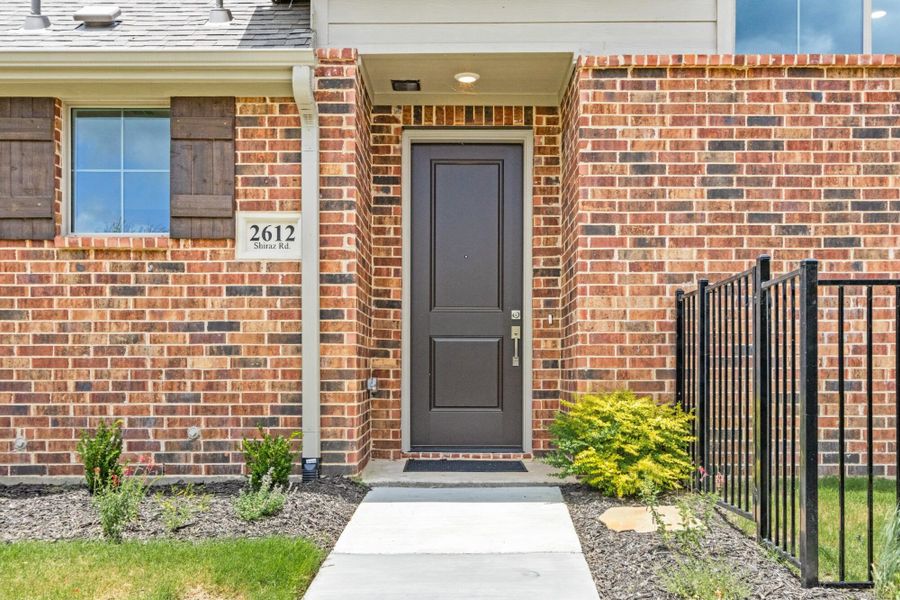 Mira Lagos Villas,75054