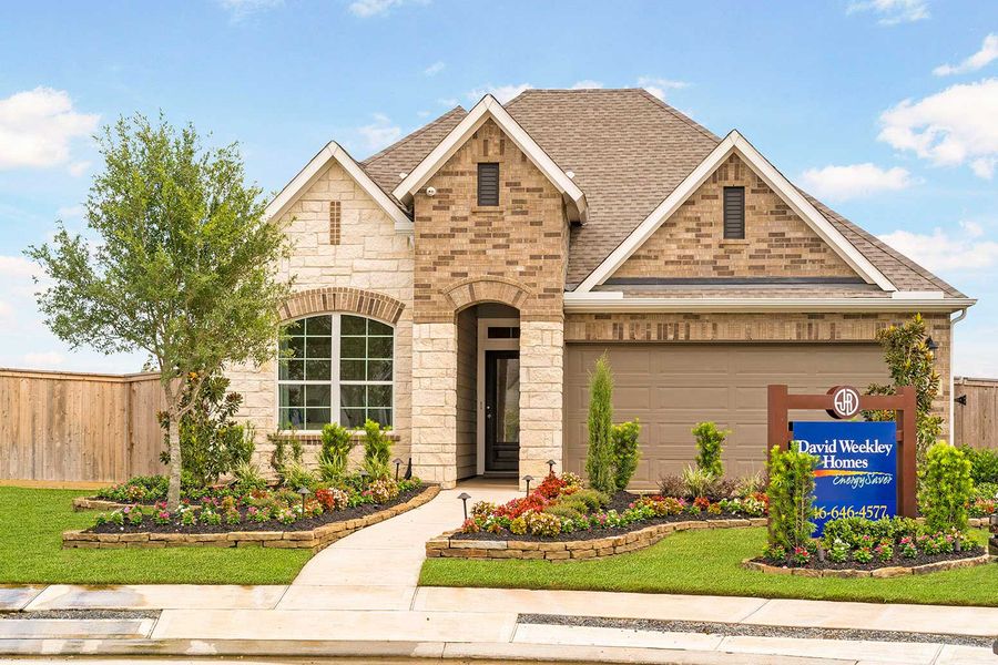 Front exterior of a home in the Jordan Ranch 45' Homesites community, located in Fulshear, TX (Image 1). Front exterior of a home in the Jordan Ranch 45' Homesites community, located in Fulshear, TX (Image 1).