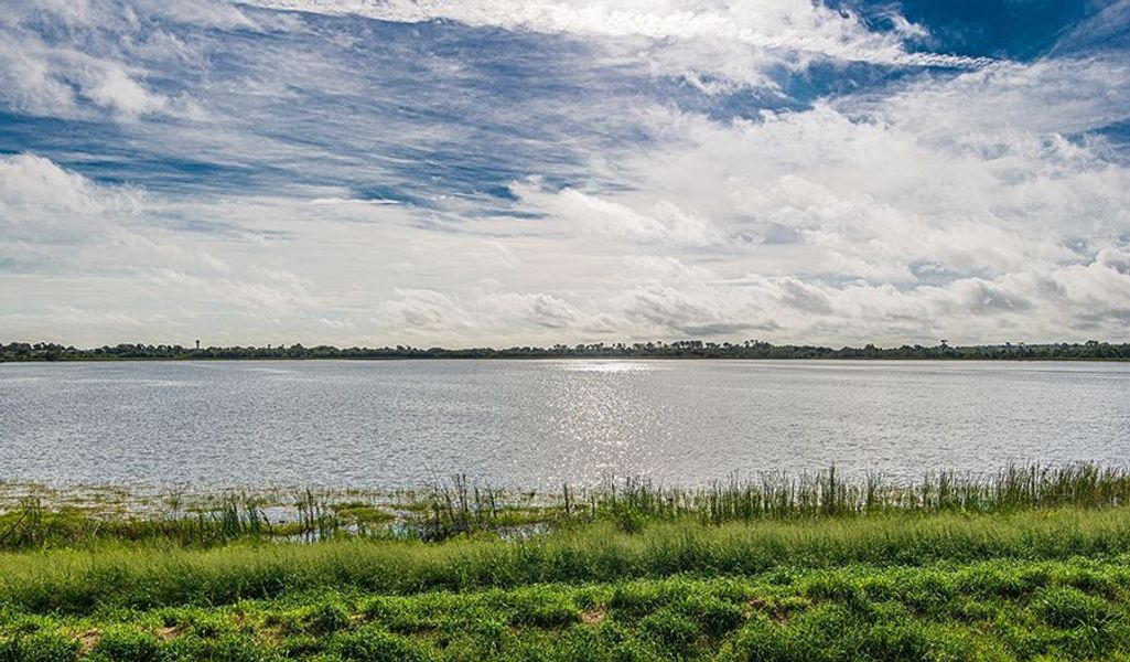 Image 13 of the Seasons at Lake Smart Pointe community in Winter Haven, FL.