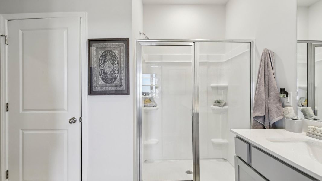 Furnished interior in a model home at CDJ Farms in Portland (Image 42).