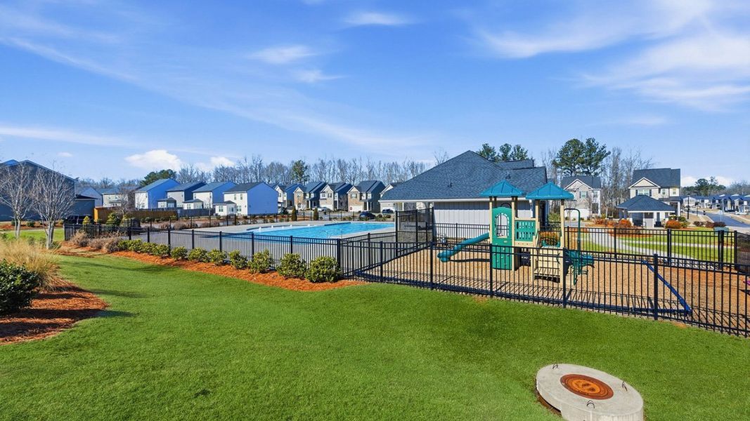 Community amenity available to residents of Poplar Preserve in Newnan (Image 15).