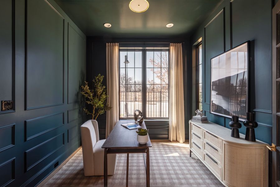 Furnished interior in a model home at The Villas at Lakeside in Flower Mound (Image 18).