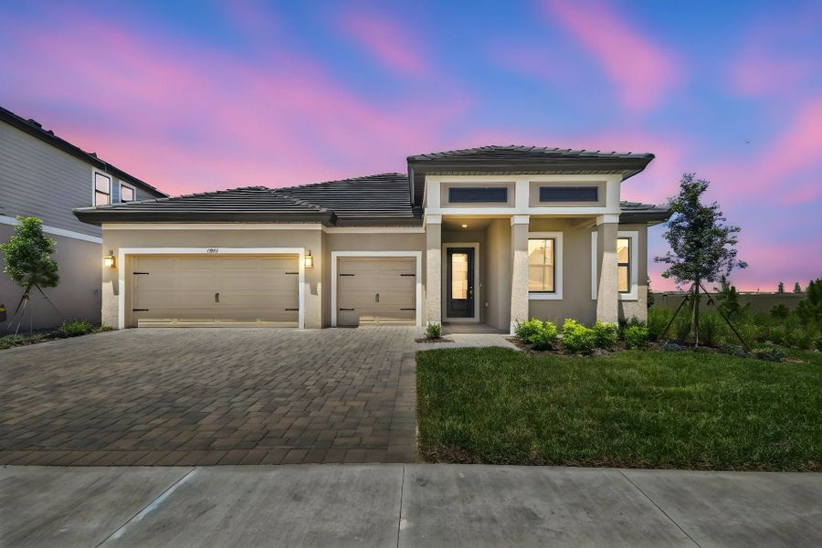 Front exterior of a home in the Pinecone Reserve community, located in Brooksville, FL (Image 6).