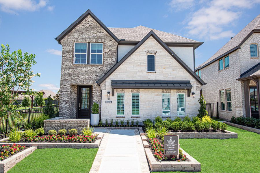 Front exterior of a home in the Bridgeland: Bridgeland 40' Homesites community, located in Cypress, TX (Image 2). Front exterior of a home in the Bridgeland: Bridgeland 40' Homesites community, located in Cypress, TX (Image 2).