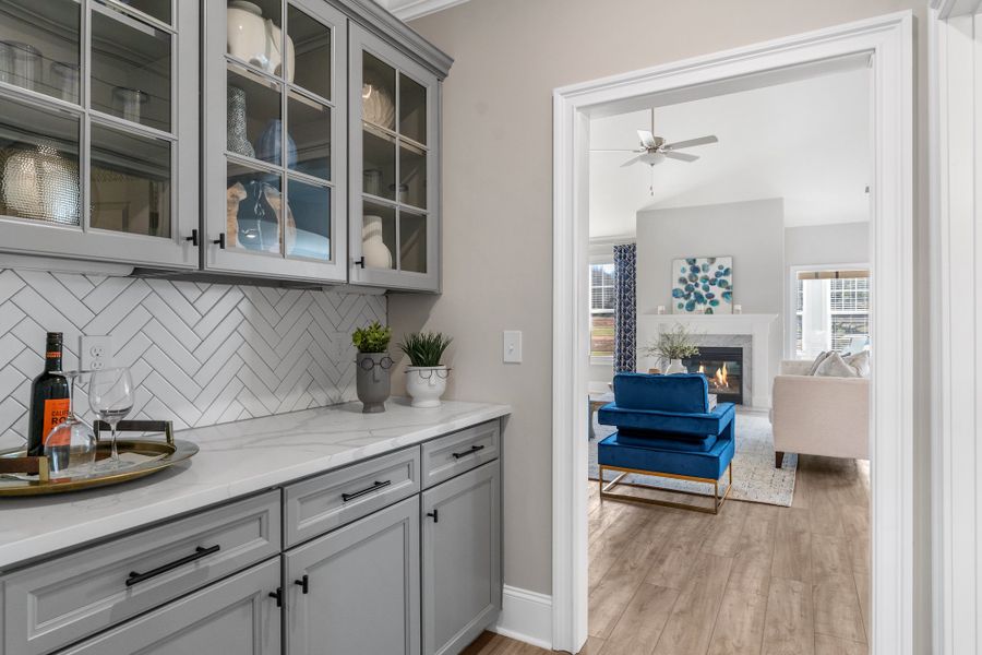 Patterson II | Butler's Pantry