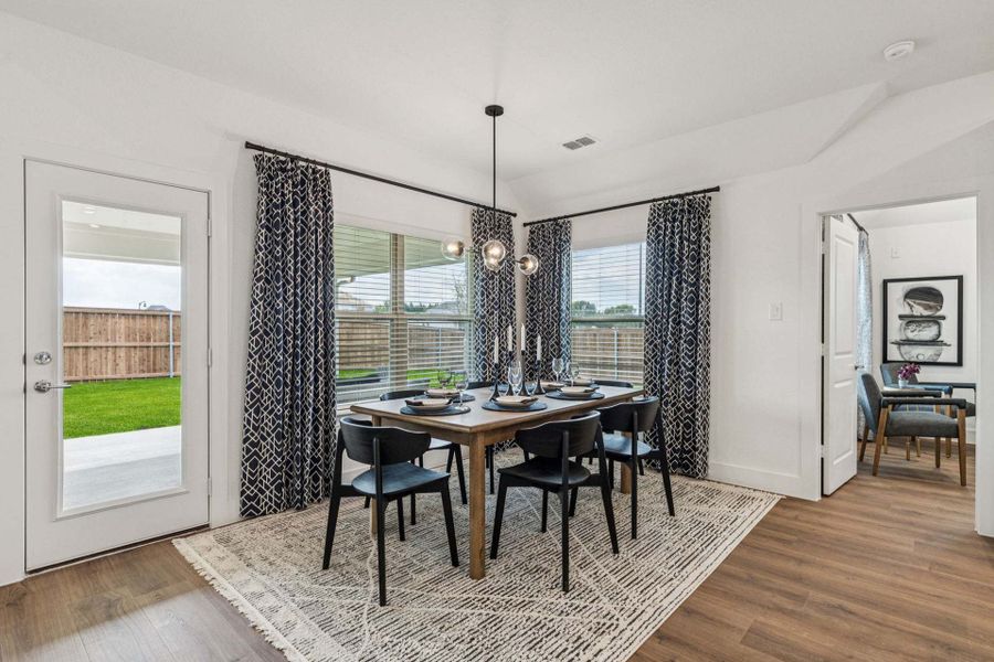 Dove Hollow III,75165