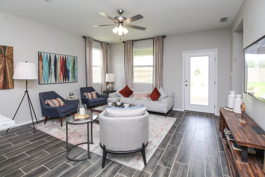 Furnished interior in a model home at Villas San Agustin in Laredo (Image 5).