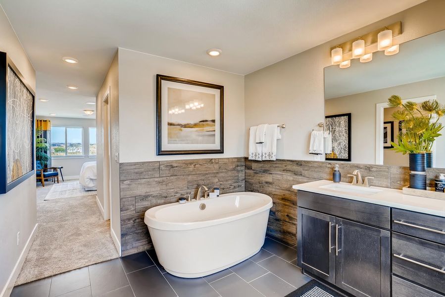 Image 18 of the Enclave at Pine Grove community in Parker, CO.