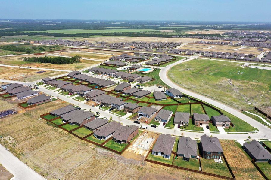 Image 17 of the Arrowbrooke community in Aubrey, TX.
