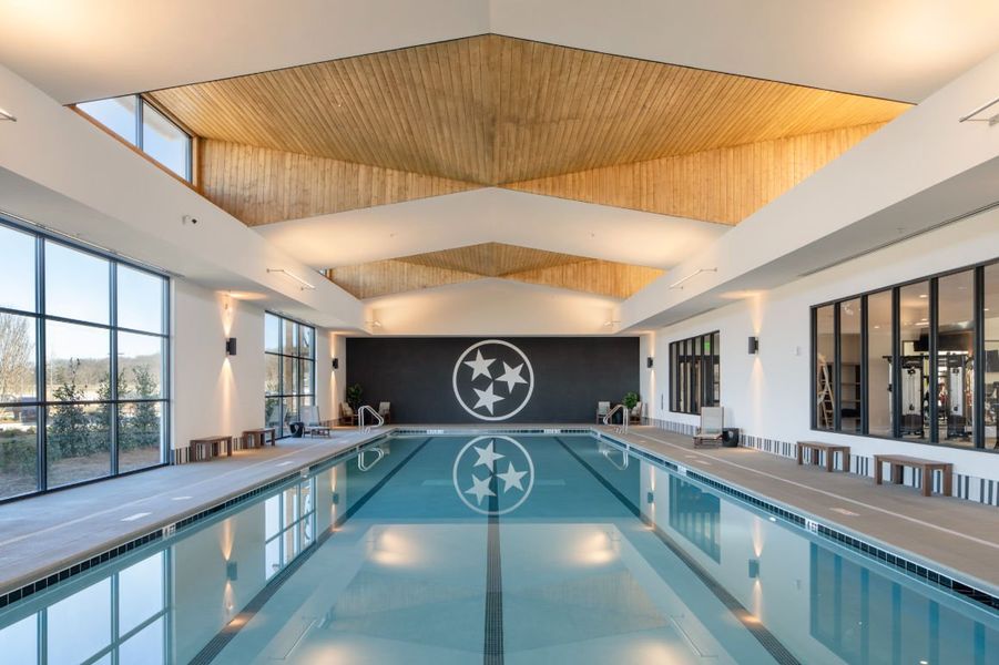 World-Class Amenity Center World-Class Amenity Center