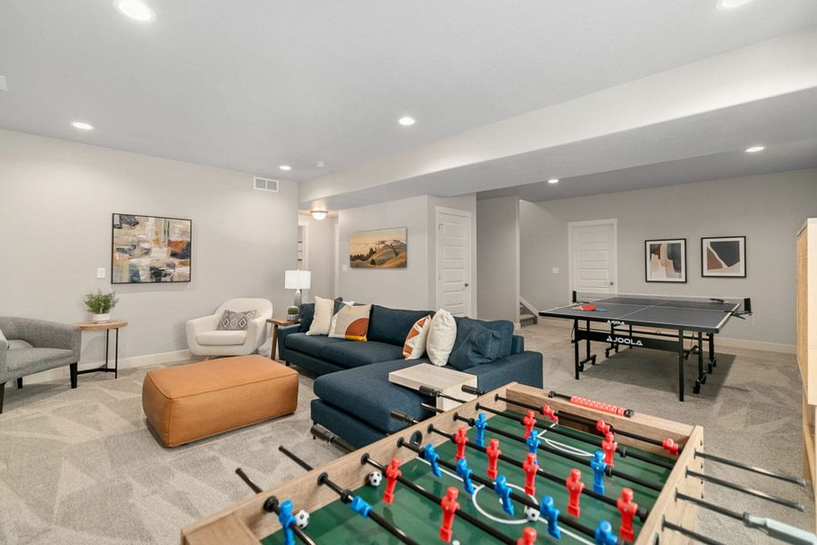 Furnished interior in a model home at Lochbuie Station – Jewel Collection in Lochbuie (Image 28).