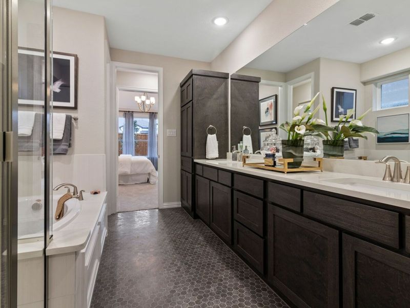 Image 16 of the Pecan Meadow community in Allen, TX.