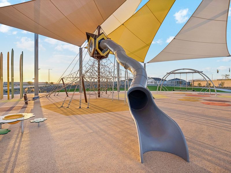 A large metal object with a handle. A large metal object with a handle.