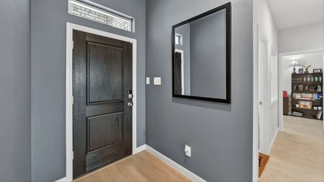 Furnished interior in a model home at Lakeview Pointe in Grand Prairie (Image 4).
