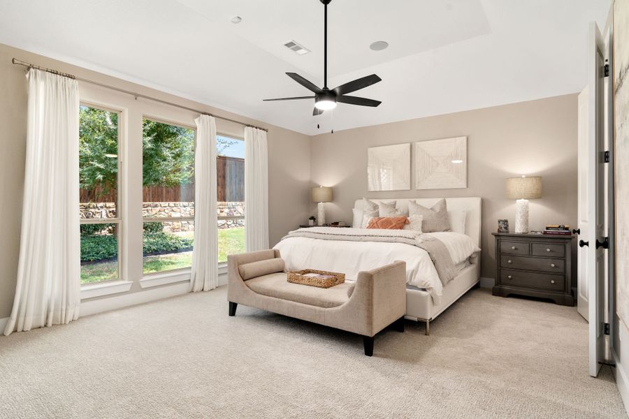 Plan 1685 Main Bedroom Representative Photo by American Legend Homes