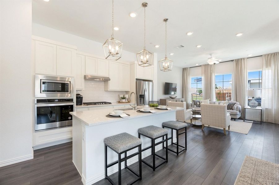 Image 13 of the Legends Crossing - Bungalows community in Irving, TX.