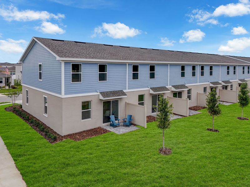 Exterior details of a home in Avalon Park Tavares Townhomes, Tavares (Image 4). Exterior details of a home in Avalon Park Tavares Townhomes, Tavares (Image 4).