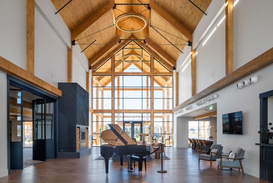 World-Class Amenity Center World-Class Amenity Center