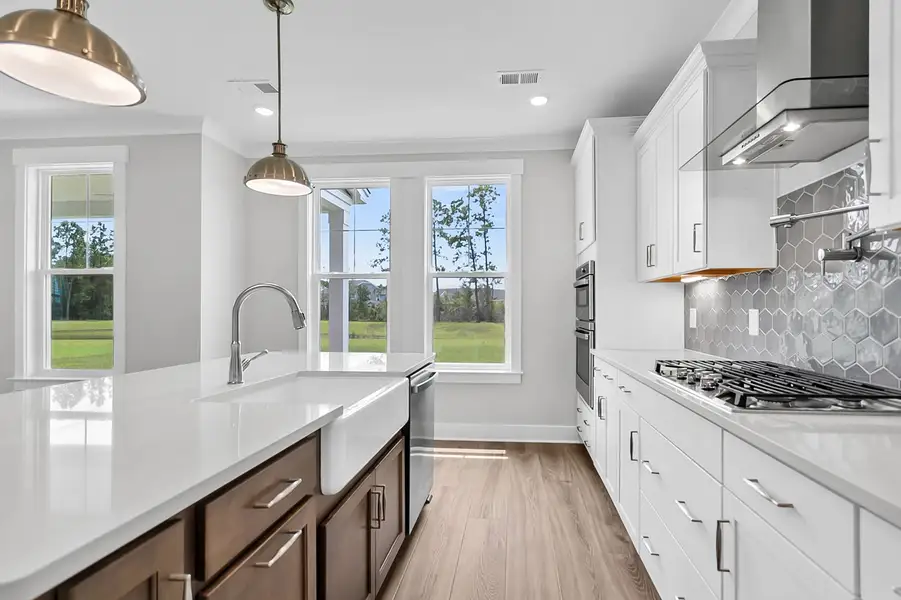 Kitchen | Roland II Kitchen | Roland II