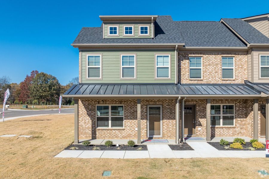 Exterior details of a home in Talia Trace, Smyrna (Image 25).