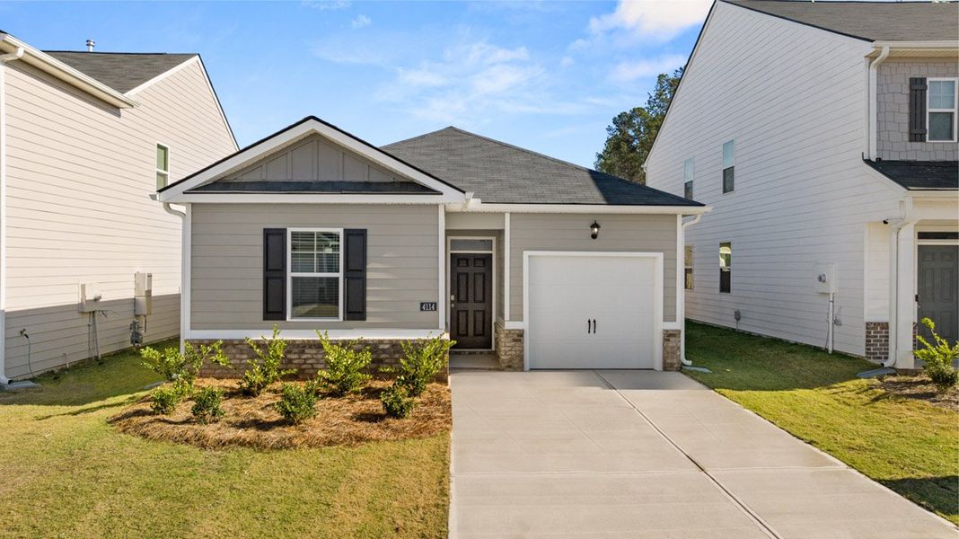 Front exterior of a home in the Highland Hills community, located in Graniteville, SC (Image 10).
