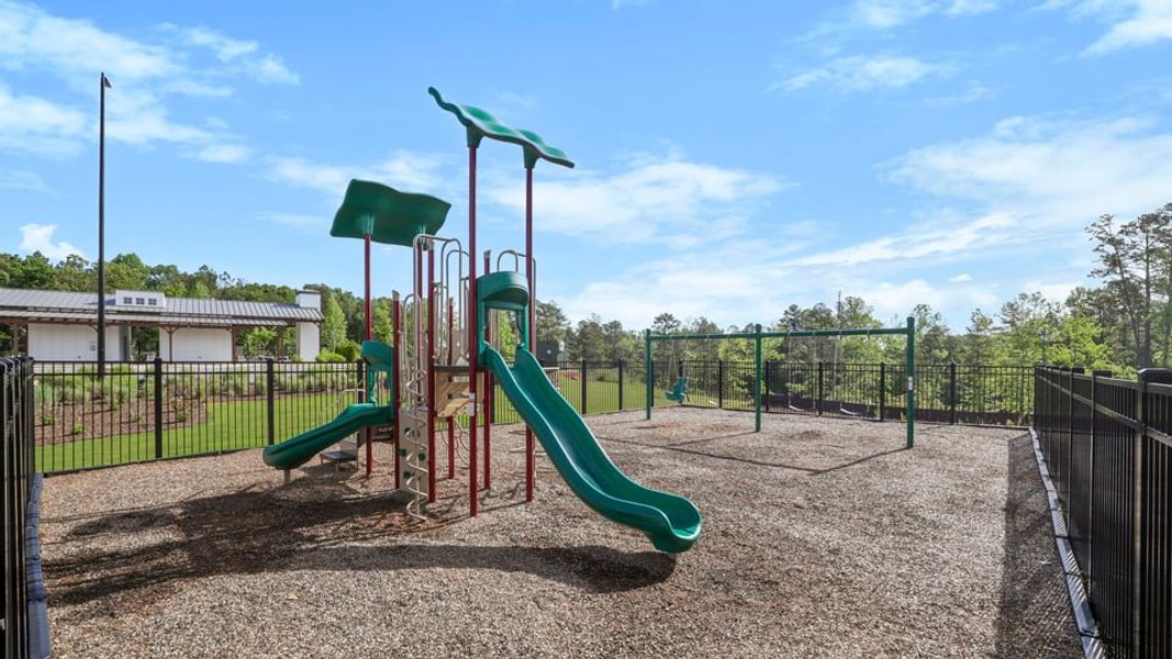Community amenity available to residents of Lakestone in Woodruff (Image 15).