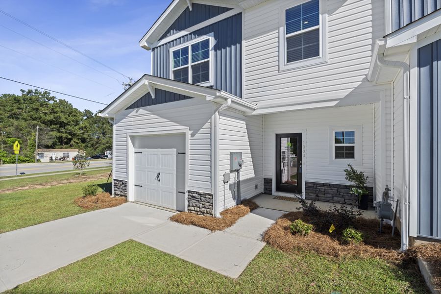 Exterior details of a home in Knox Place, Hephzibah (Image 4).