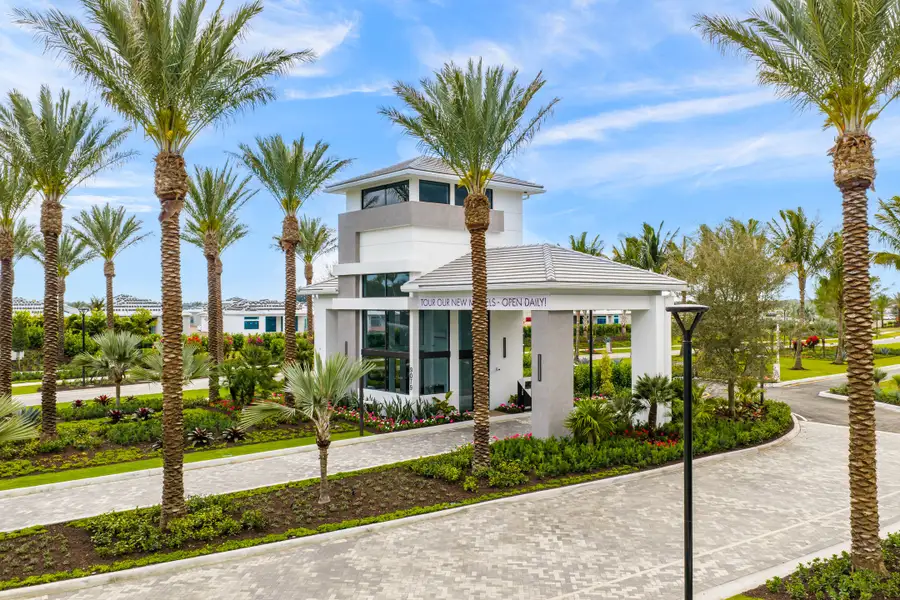 Community amenity available to residents of Valencia Del Mar (55+) in Boynton Beach (Image 2).