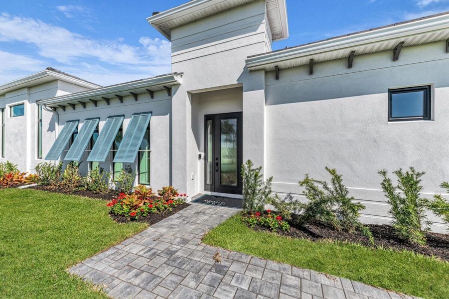 Exterior details of a home in Aqua, Bradenton (Image 80).