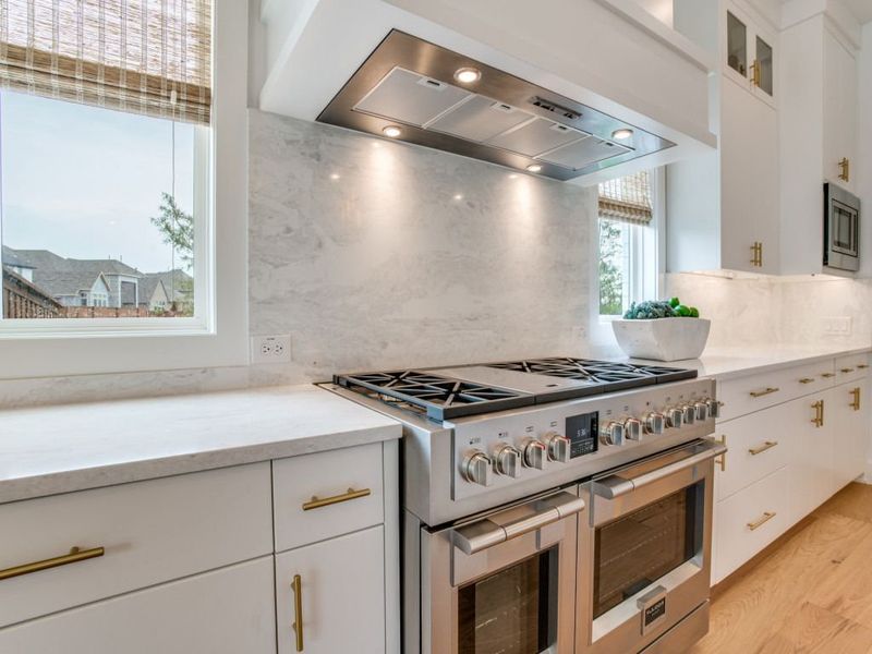 Windsong Ranch 61' Series,75078