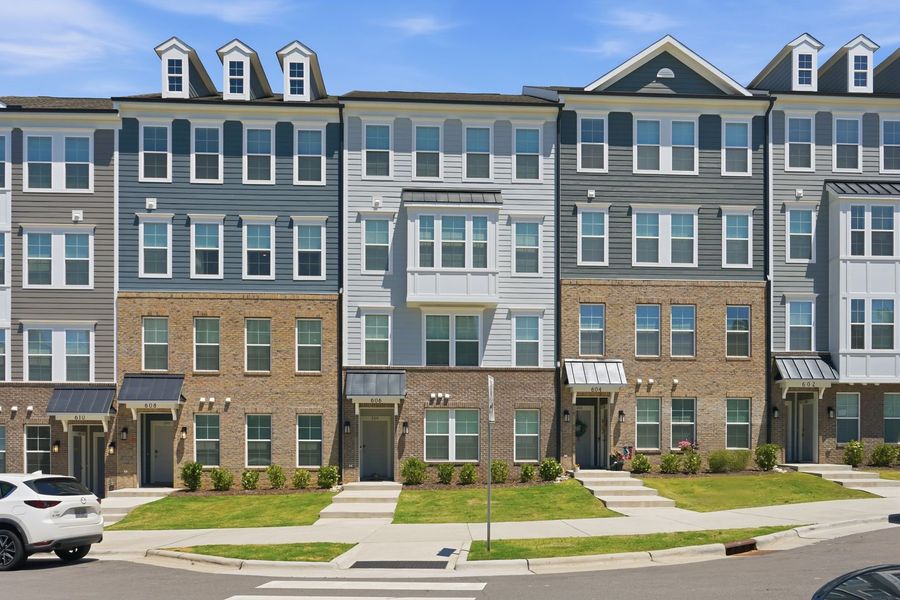 Condo located in Grove 98, Wake Forest, highlighting architectural design (Image 19).