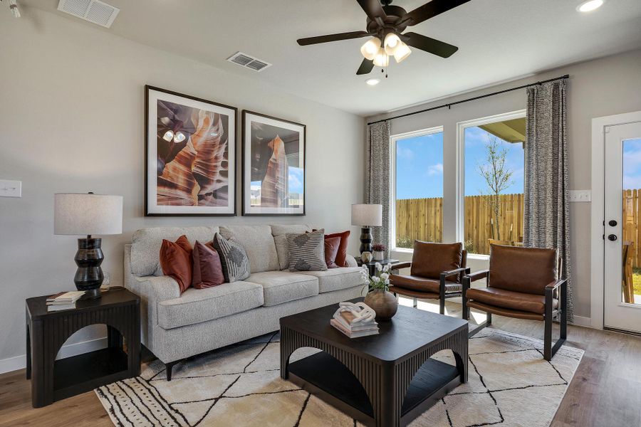 Fairway Crossing Model - Ellis