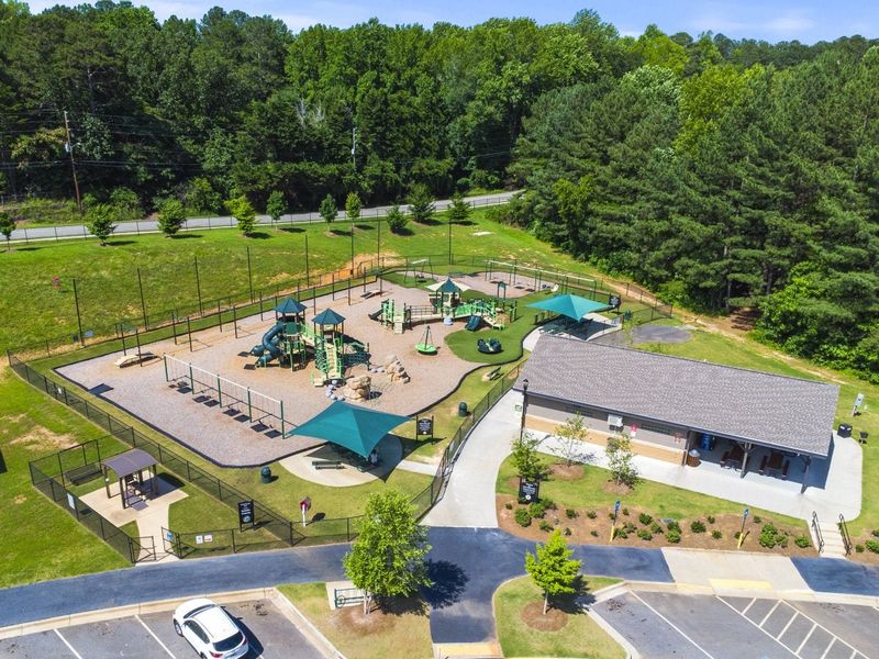 Image 33 of the Villas at Gold Creek community in Dawsonville, GA.
