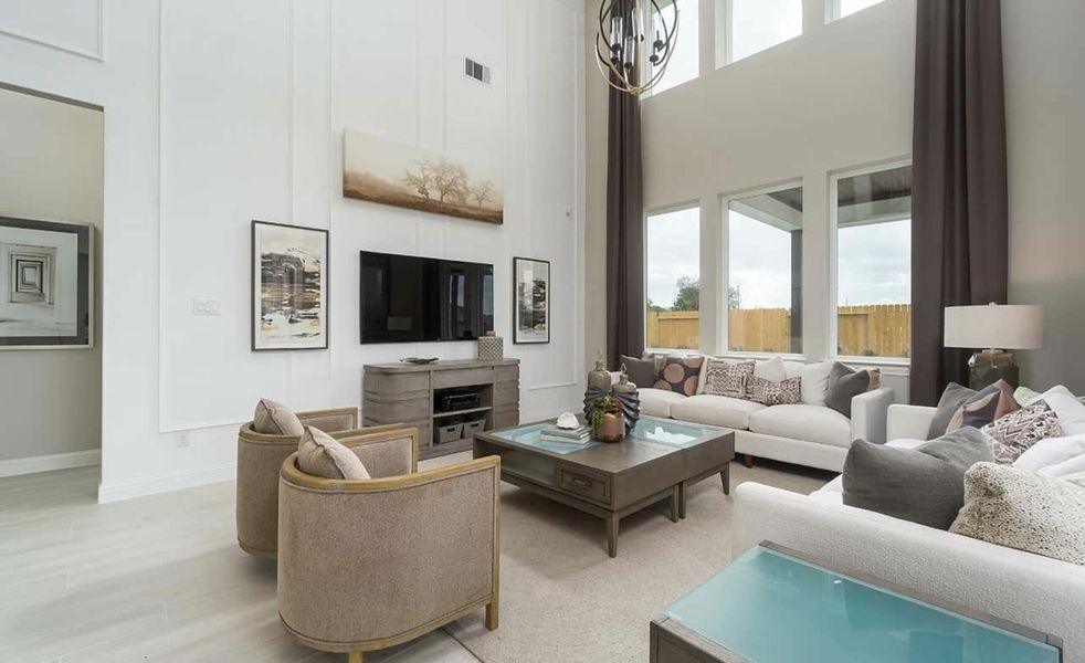 Image 6 of the Highland Meadows community in Pearland, TX.