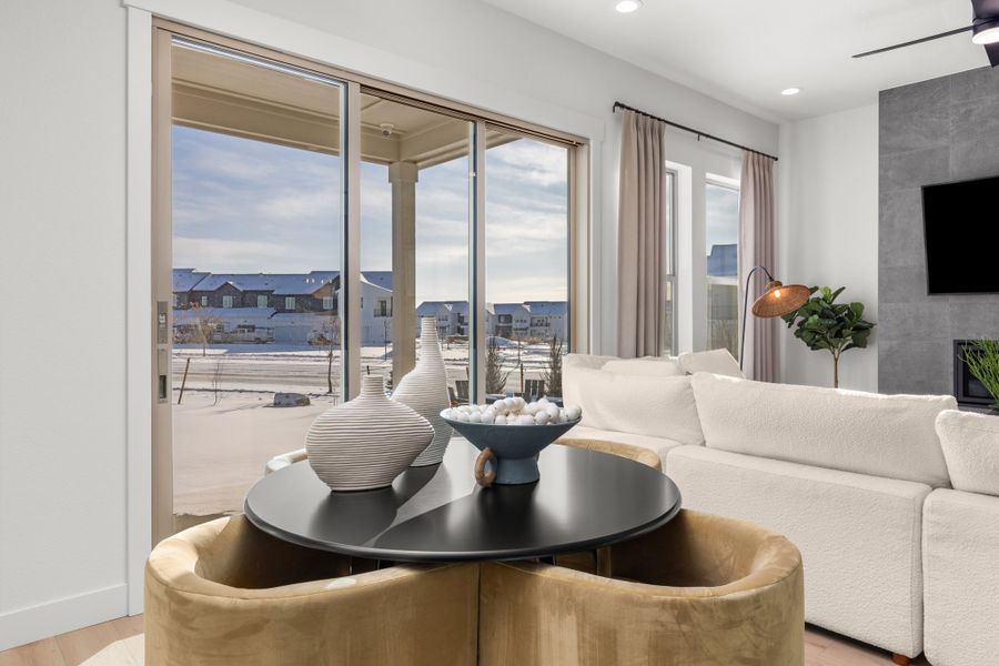 RainDance 60s Plan C417 Dining by American Legend Homes