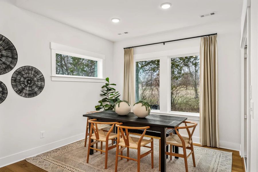 The Roseland II Dining Room