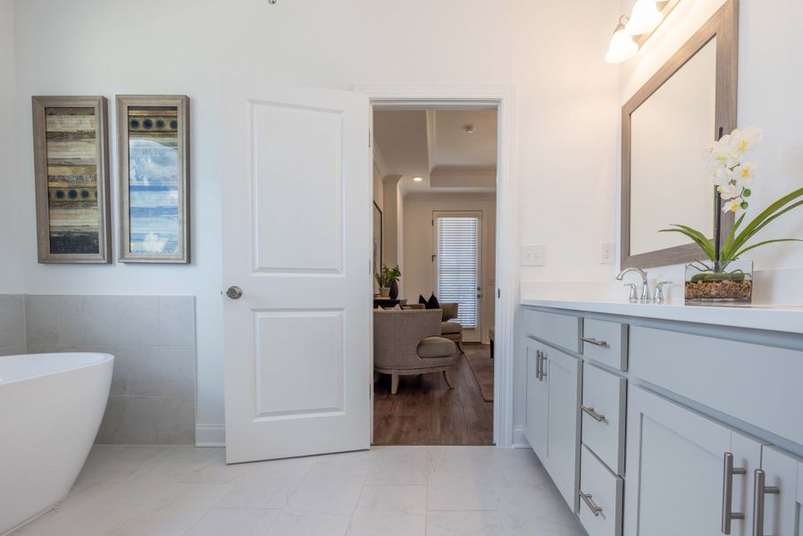 Benton I - Model Home - Bathroom