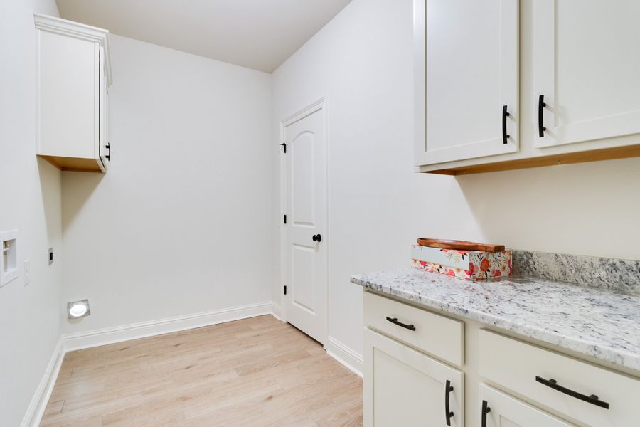 Furnished interior in a model home at Cardinal Estates in Bridge City (Image 15). Furnished interior in a model home at Cardinal Estates in Bridge City (Image 15).