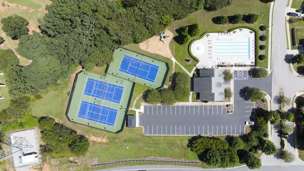 Community amenity available to residents of Liberty Crossing in Braselton (Image 14).